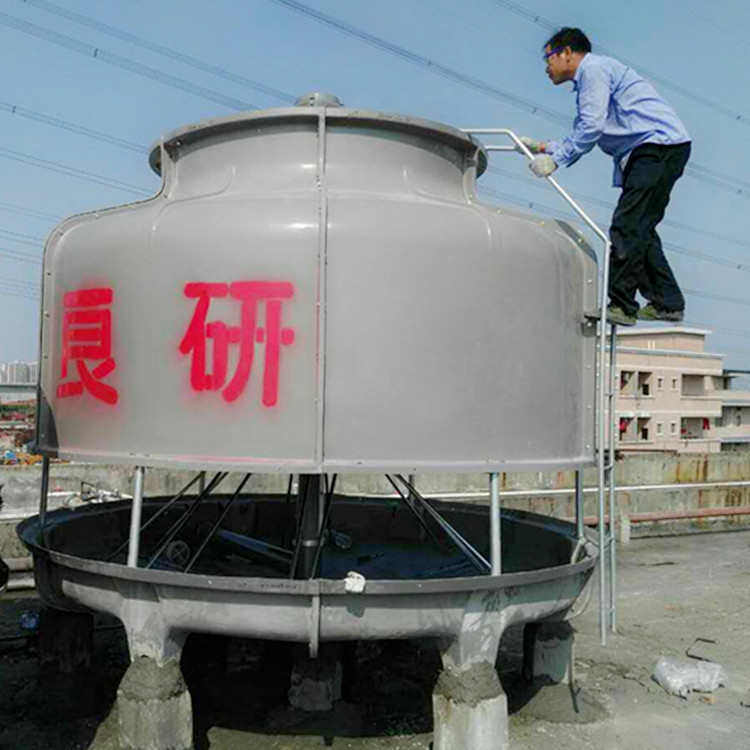 广东良研厂家供应批发200吨玻璃钢冷却塔 逆流圆形散热水塔凉水塔