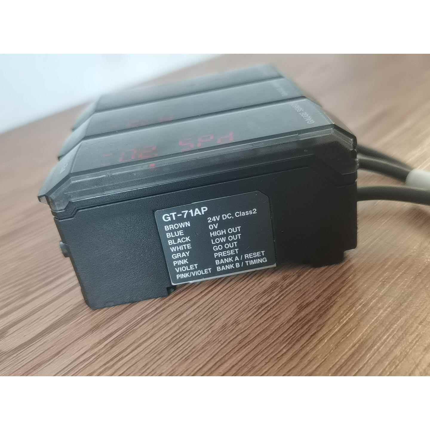 标价是空箱-基恩士KEYENCE位移传感器 GT-71AP，GT-72A议价