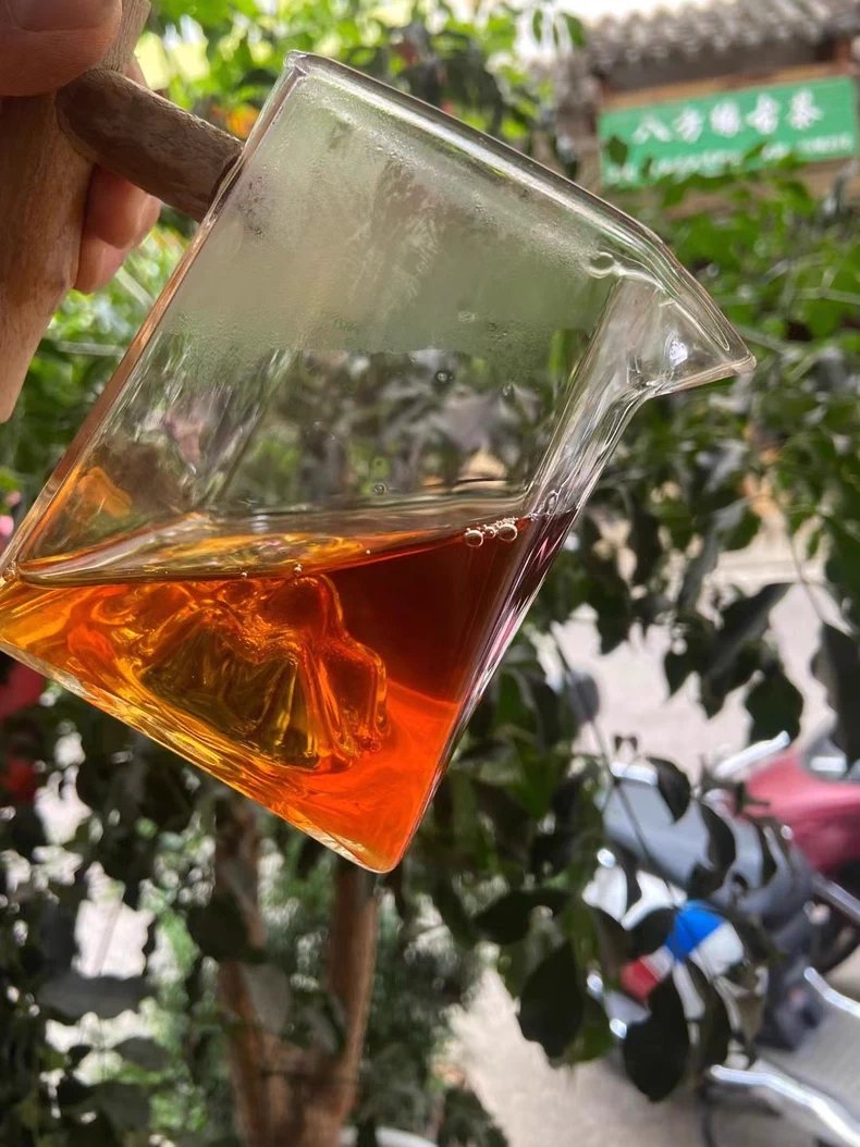 雲南景邁生態圓茶老生茶357克一餅 普洱茶 BUASHOP普洱老茶