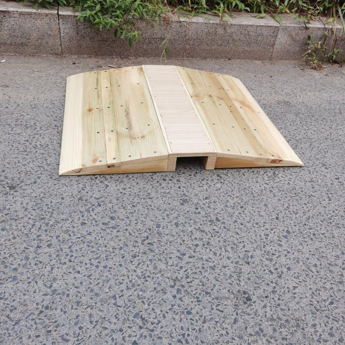 马路牙子斜坡垫实木电动摩托车爬坡小汽车爬坡垫扫地机器人爬坡