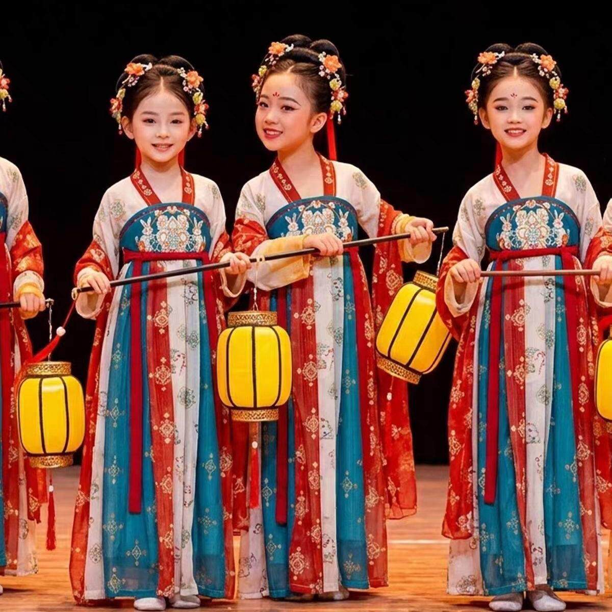 儿童长安三万里汉唐古典舞演出服春暖意浓扇语春风中国汉服舞蹈服