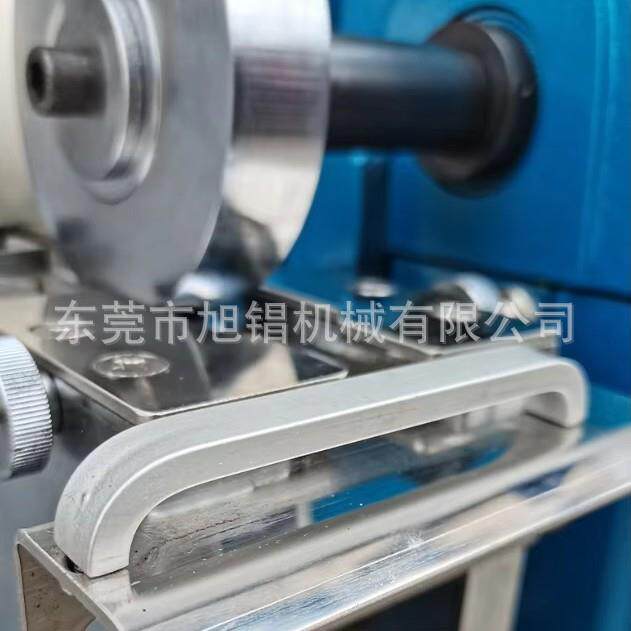 单面双面修边皮革生产皮带修剪器条材料切割肩带机