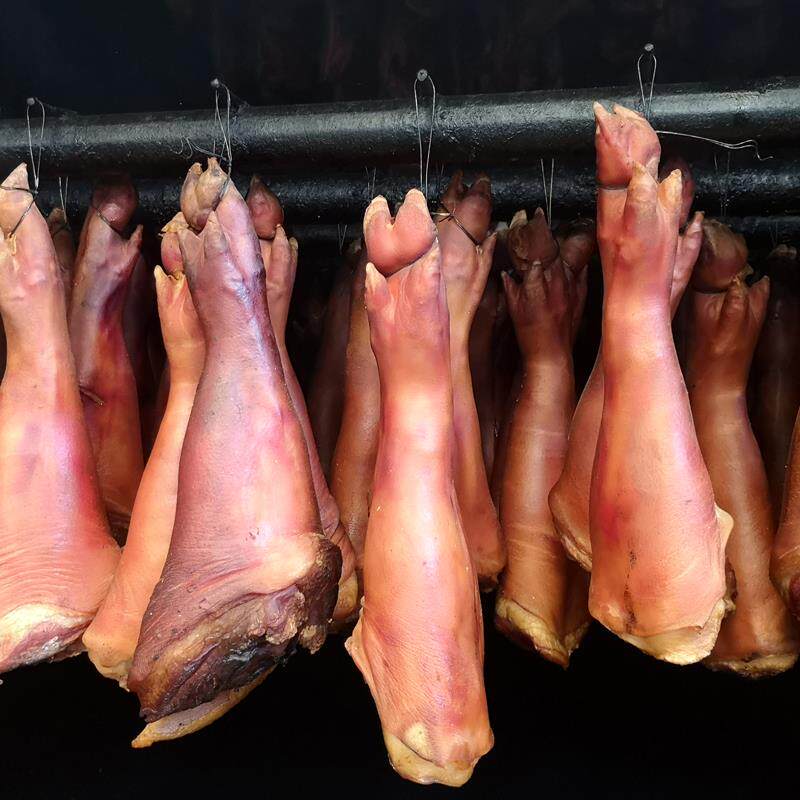 正宗四川高山腊猪脚特产柏树烟熏腊味腊火腿猪蹄饭店贵州云南酸汤