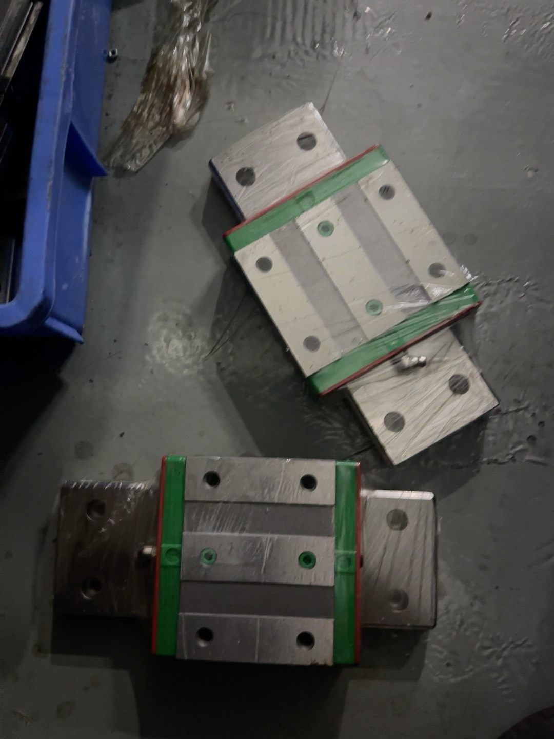 拆机二手上银WEH35CA,轨道长200数量有二条 成色如图