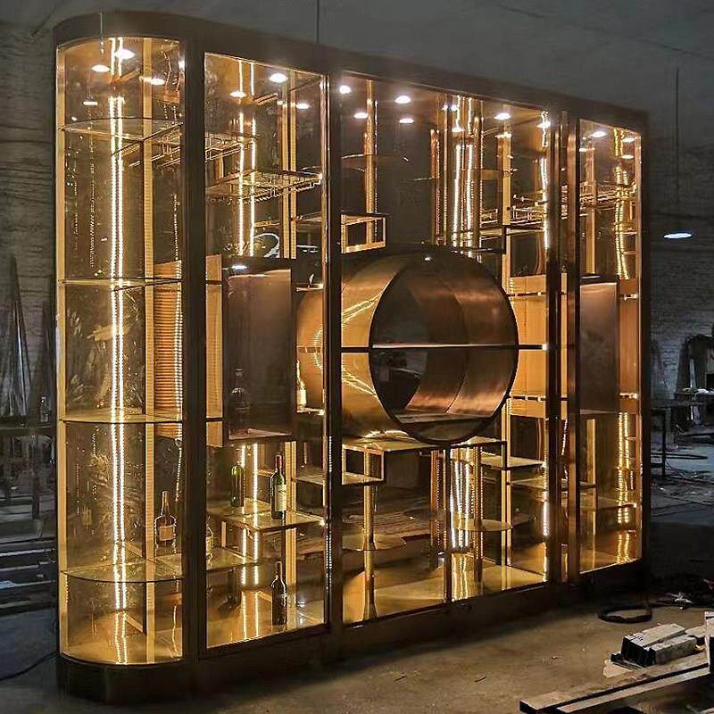 需定制酒店装饰玻璃红酒架展示置物架子定制酒吧弧形恒温酒柜不锈