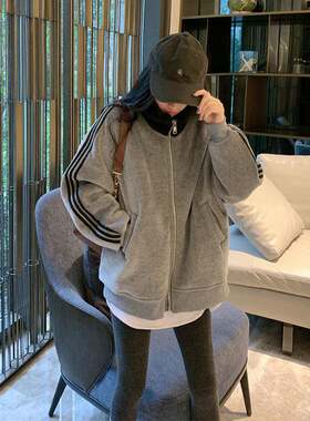 外套女复古港味灰色加厚上衣2026炸街宽松棒球服法式炸街卫衣潮流