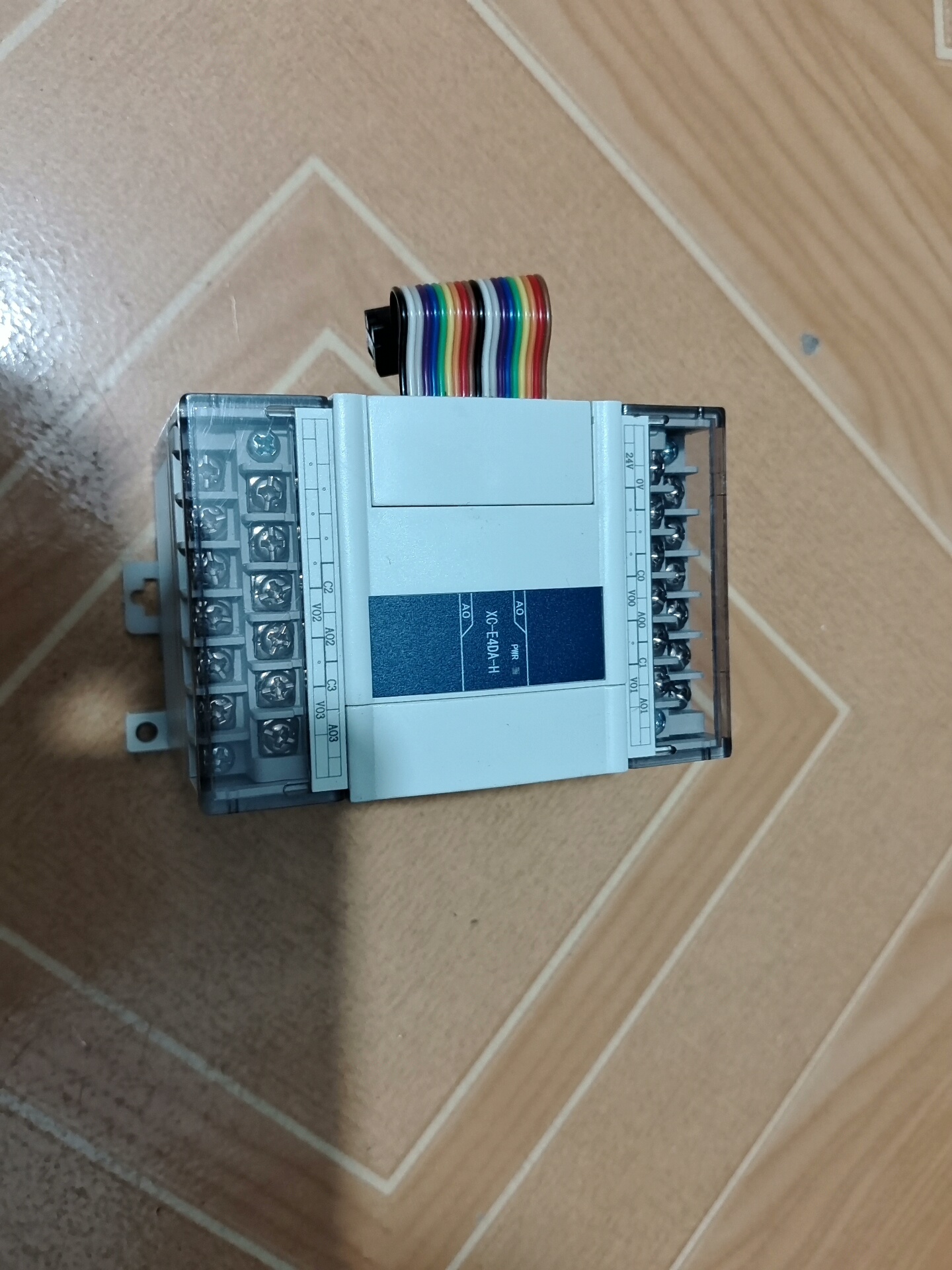 信捷模块XC-E4DA-H，功能正常，成色为实图