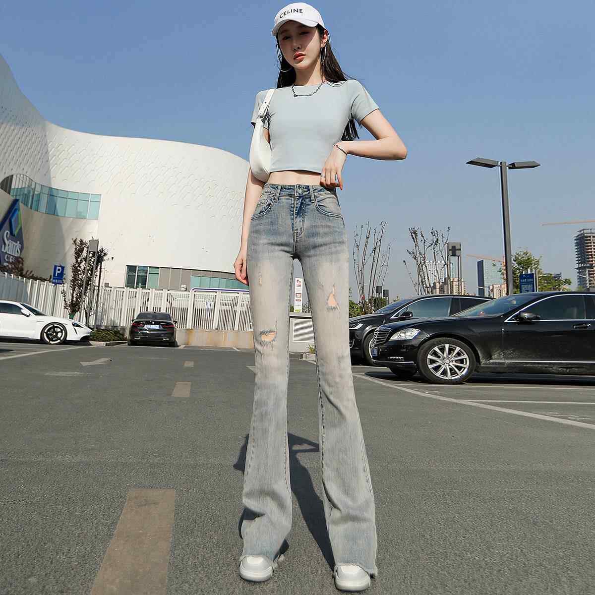 SPYB微喇牛仔裤女2026春夏季新款高腰显瘦复古磨破做旧破洞喇叭裤