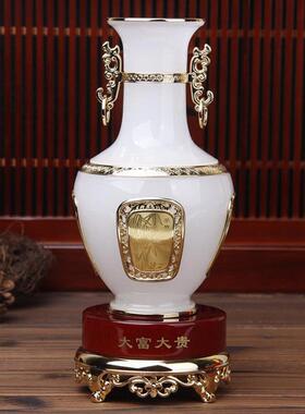 采购产品高贵的花瓶装饰品，玻璃玉器工艺品，家庭客厅，酒柜装饰
