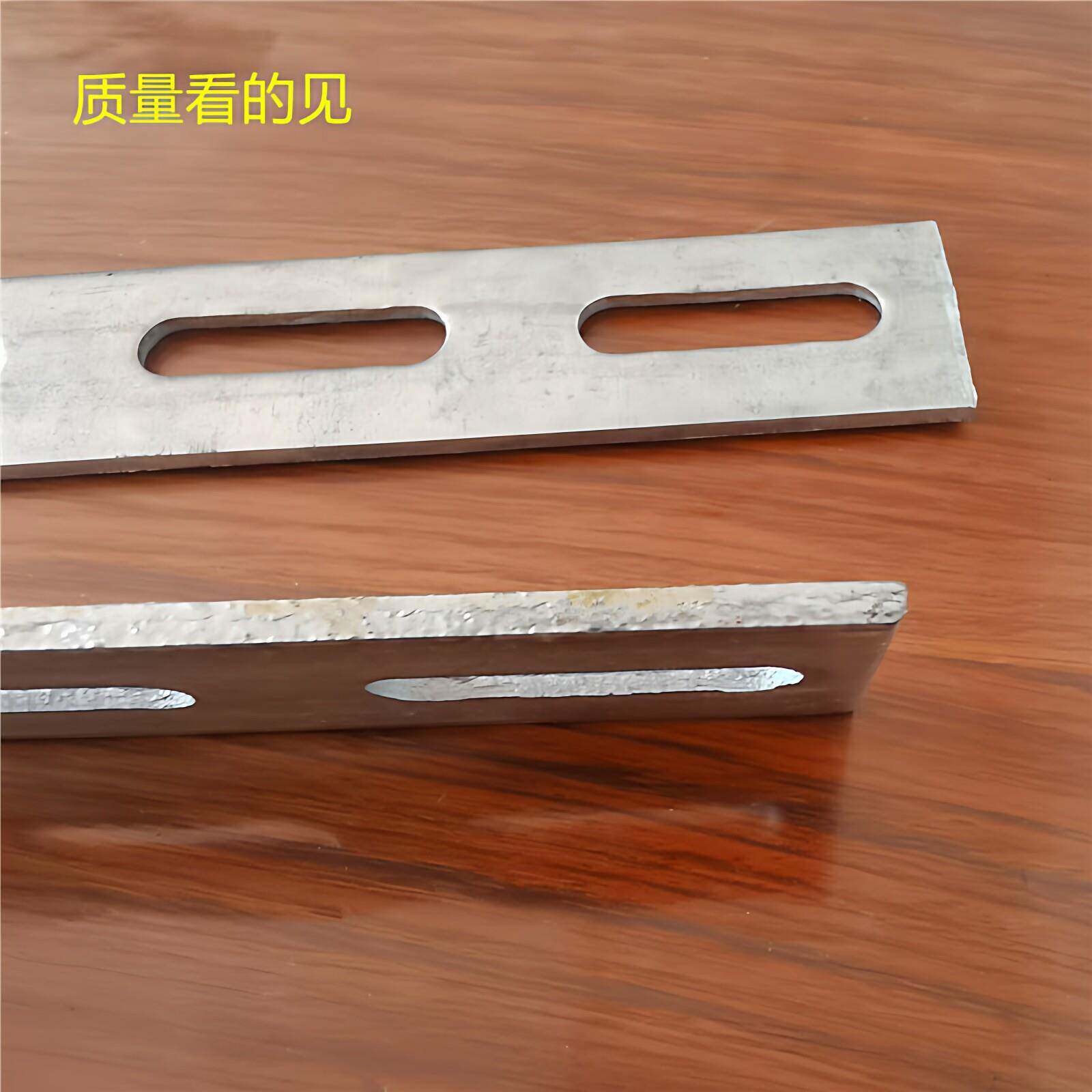 扁铁冲孔加厚开孔扁钢铁条接地扁铁镀锌冲孔扁铁带钢镀锌30405060