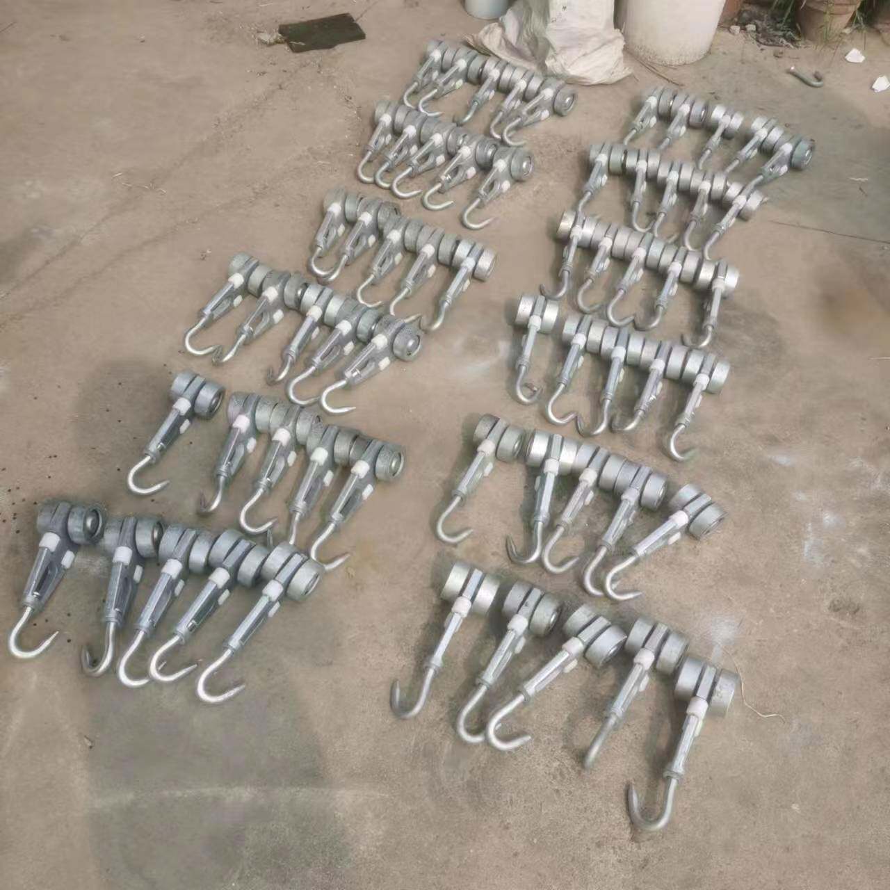 猪悬挂输送线GFP线吊挂挂输送滑轮屠钩宰挂具双轨滑轮型号全