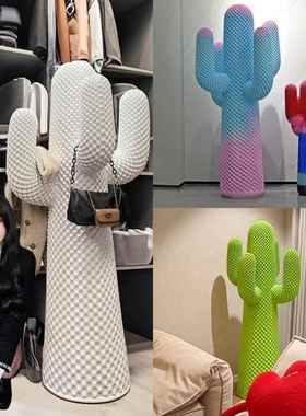 网红仙人掌衣架落地摆件衣帽架玻璃钢雕塑服装店橱窗客厅美陈装饰