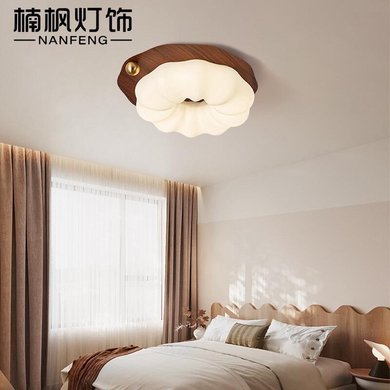 法式奶油护眼儿童房灯中古风南瓜卧室吸顶灯复古胡桃木纹房间灯具