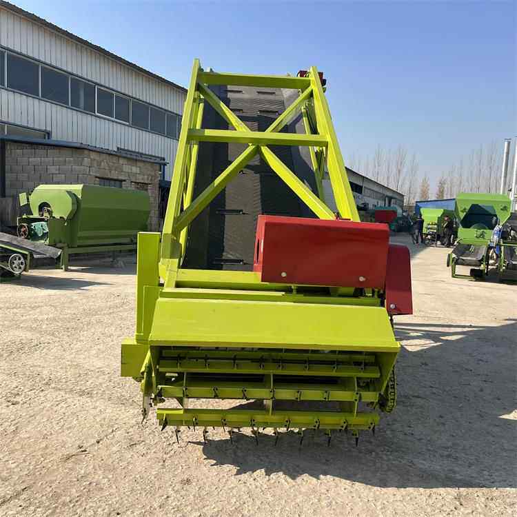 自动升降青储移取作料机高RME空草业牛场扒草车电机横牛羊铲机