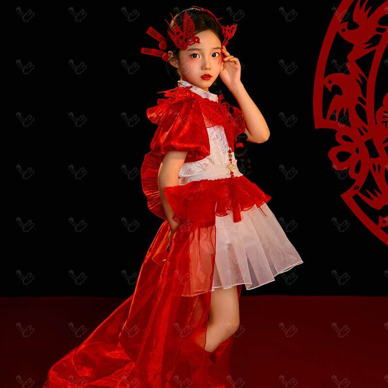 儿童摄影服装剪纸中国红国风国潮主题模特走秀潮服儿童演出服装