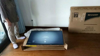 夏普2T-C40ACMA和海信HZ40E35D电视哪个好，优缺点区别是？