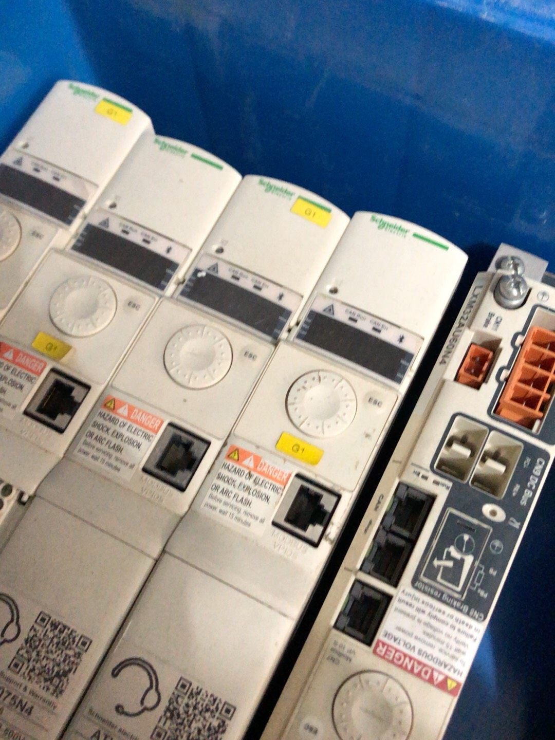 施耐德ATV32H075N4