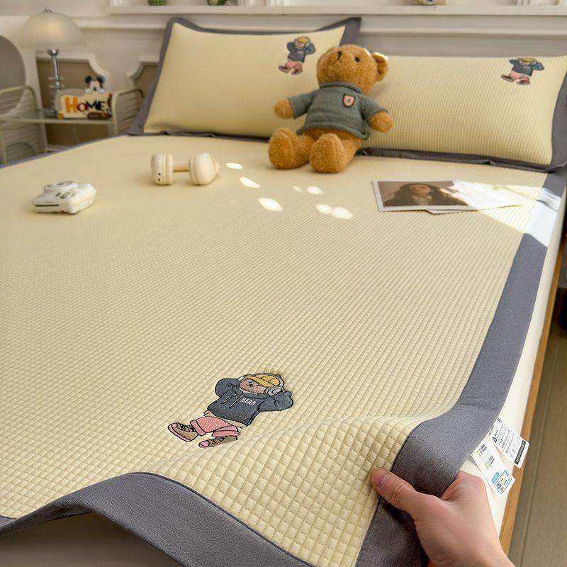 卡通刺绣冰豆豆凉席三件套a类凉感软席可水洗空调席夏季单人席子,床上用品,冰丝席,淘宝优惠券,粉丝福利购,淘宝优惠卷