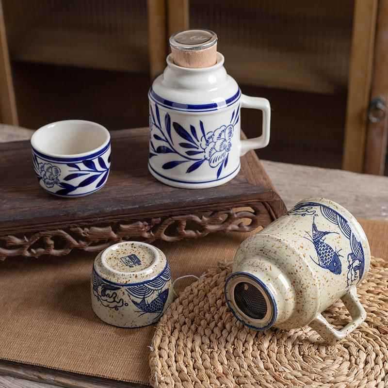 新款直销釉下彩复古怀旧陶瓷水杯带木塞盖子杯子水壶杯泡茶