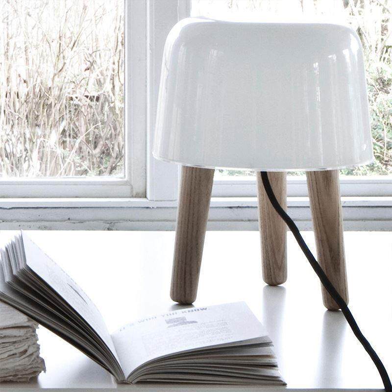 北欧丹麦MILK牛奶台灯 客厅原木极简氛围灯现代玻璃设计师床头灯