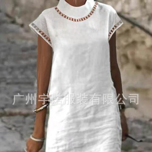 Women's short sleeved cotton and linen dress