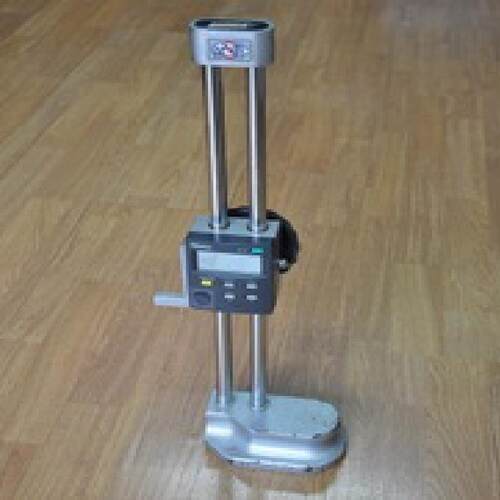 300数显双柱带表度尺指针表盘度规划线尺指针规
