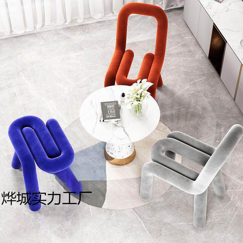 北欧法国设计师创意网红化妆凳子休闲个性异形椅椅子