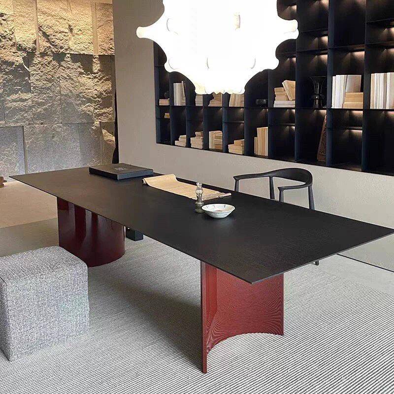 北欧实木餐桌家用原木茶台意式设计师长条桌办公桌创意金属会议桌