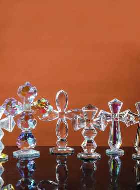 采购产品高端可及的豪华水晶十字架饰品，家庭客厅装饰，小礼物的