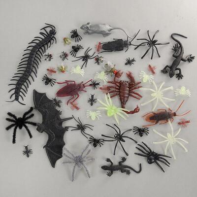 1Set Simulation Plastic Spider Bat Insect Bugs for Halloween