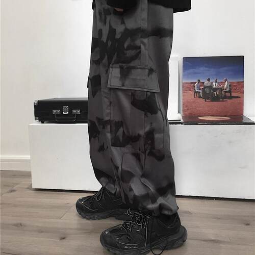 Retro loose straight tube cargo pants 覆古宽松直筒工装长裤