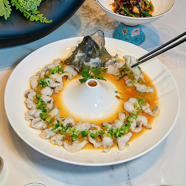 农家乐陶瓷餐具川菜蒸蜡烛保温鱼盘圆形中式土菜馆特色盘子白瓷盘