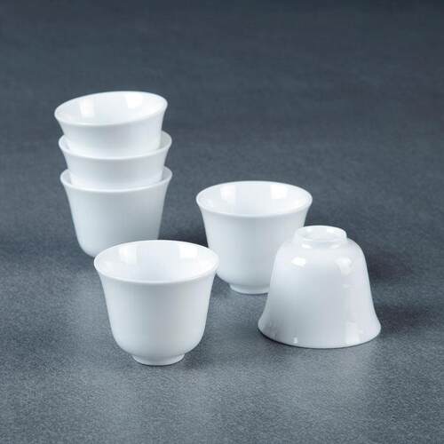 白瓷功夫小茶杯陶瓷泡茶玉兰个人主人杯闻香杯家用白酒杯子小酒盅