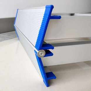 厂家直供河南登月工业级铝合金合页梯1.5m