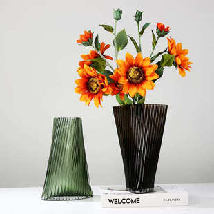 扭曲彩色竖条纹玻璃花瓶北欧现代简约家居样板房酒店花器饰品摆件
