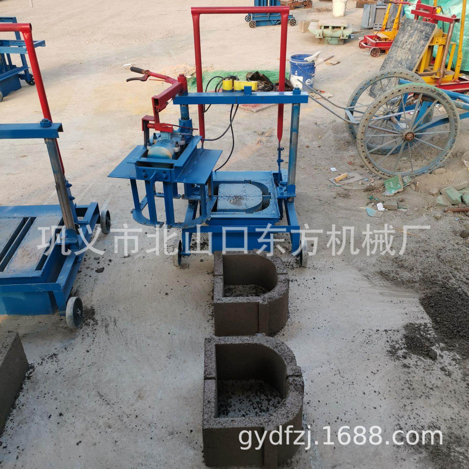 小移动大圆弧形状空心砖家用电水泥制砖机空心砖一机多用可换模具