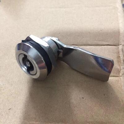 怀海柜锁 门锁 铰链 拉手 电气柜门锁不锈钢门锁MS705-1B-3B