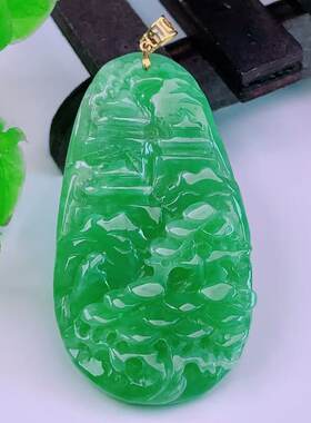 缅甸天然真品翡翠18k金扣头冰满绿满色高端精品闪拍山水牌玉吊坠