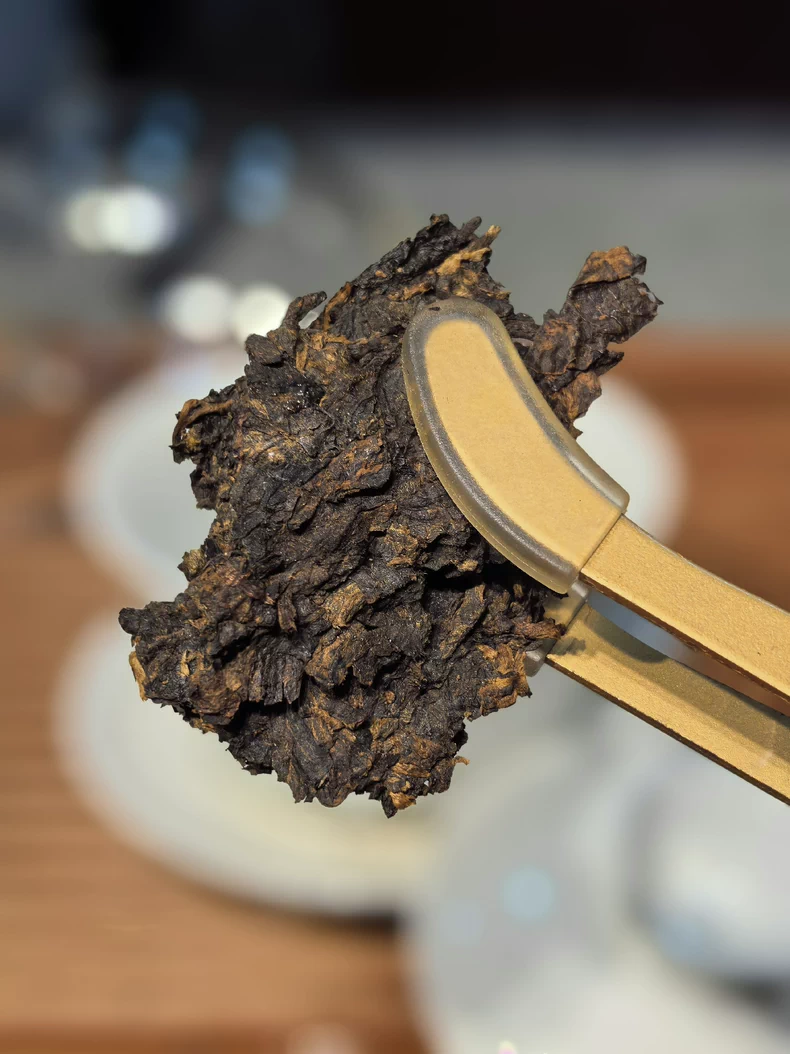 2001年中茶7581普洱熟茶磚250克昆明茶廠出品 普洱茶 BUASHOP普洱老茶