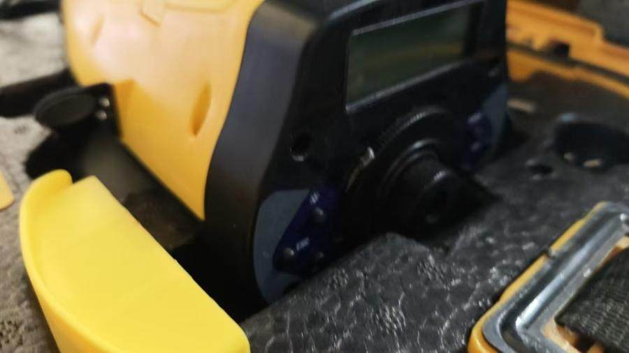 1月23日北京【京械297】单位淘汰报废处置电子工程仪器一套网络拍卖公告