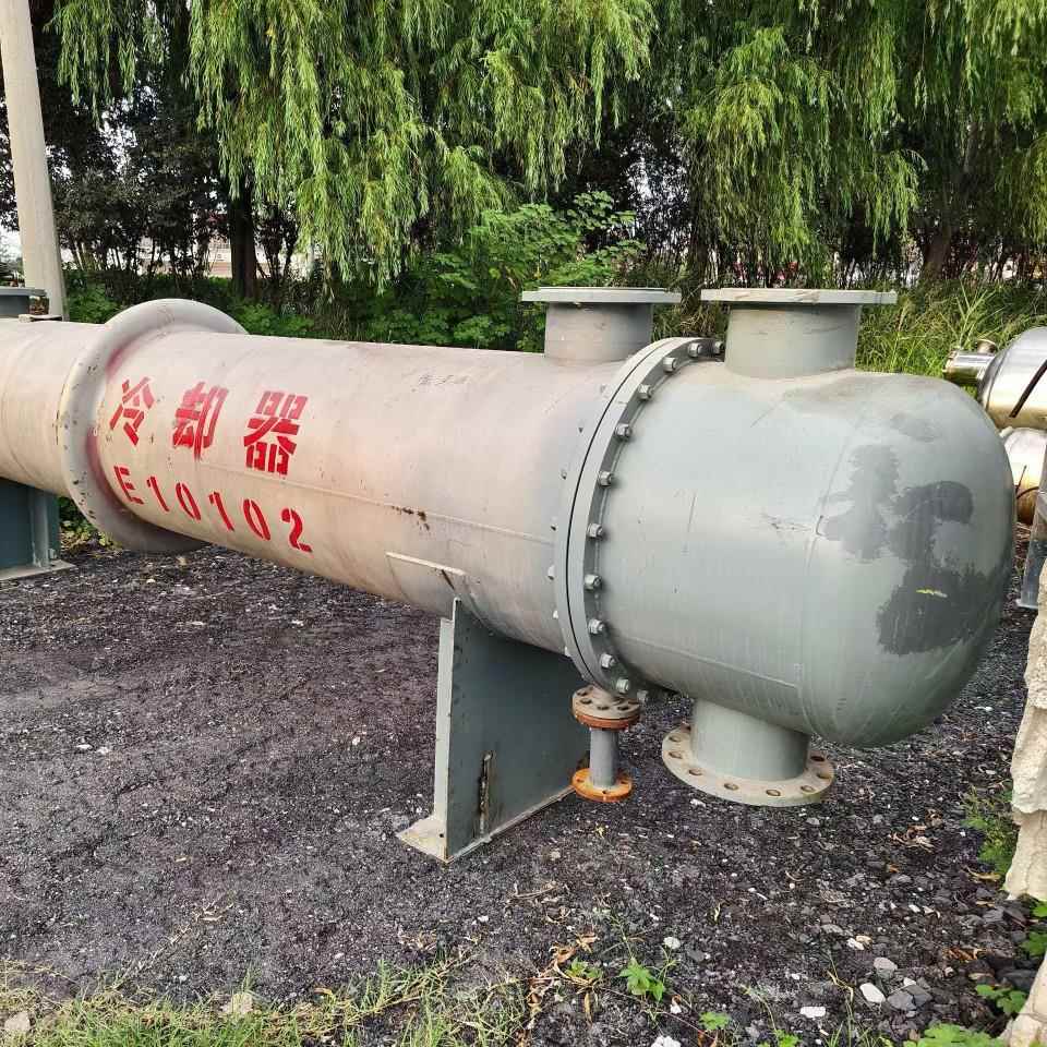 二手碳钢冷凝器二手不锈钢膨胀节列管冷凝器二手石墨冷凝器