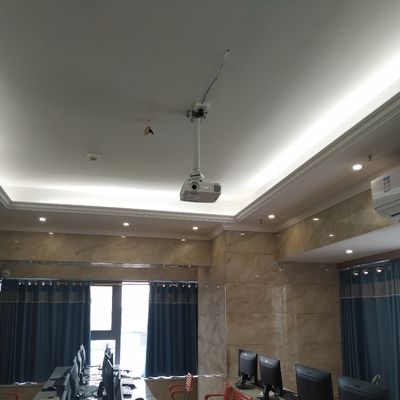 比比看明基投影仪和索尼投影仪哪个好?优缺点表现在哪里呢?