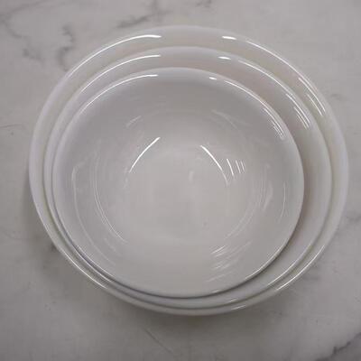 White melamine creative round platter, suitable for hotel ho
