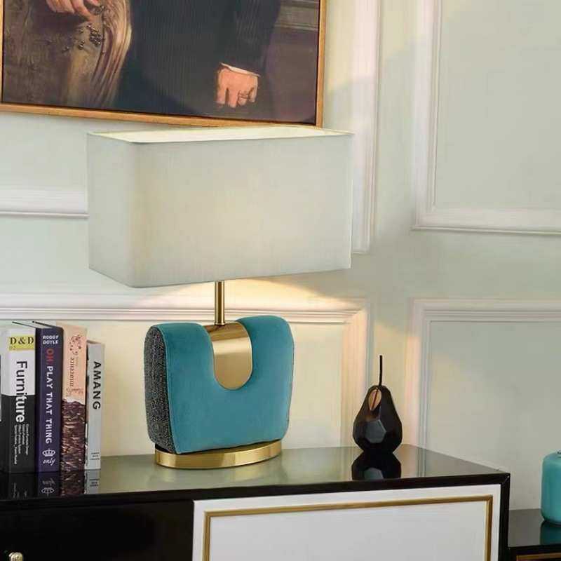 简约绒布皮革台灯现代创意时尚设计师美式客厅书房卧室艺术床头灯,家装灯饰光源,装饰台灯,淘宝优惠券,粉丝福利购,淘宝优惠卷