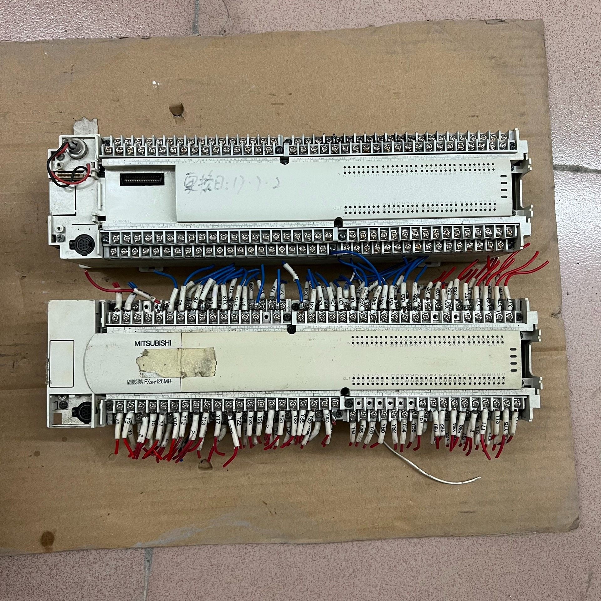 三菱FX2N-128MR-001