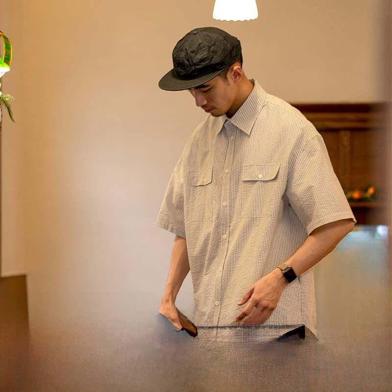 都市标准日式泡泡纱短袖衬衫男士夏季新宽松山地风格户外衬衫趋势