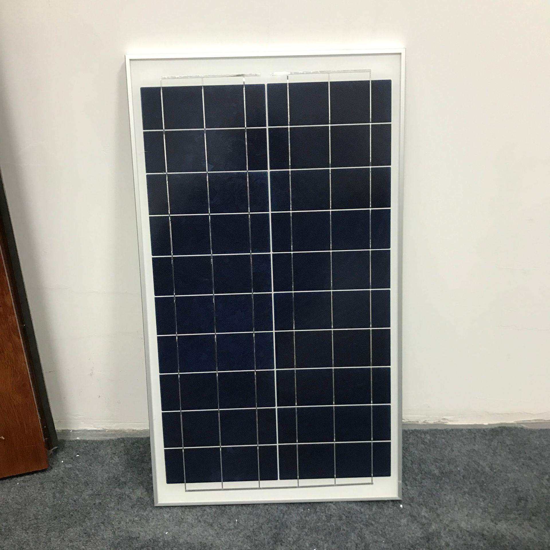 工厂直销多晶30W10V太阳能玻璃层压板 太阳能光伏组件板