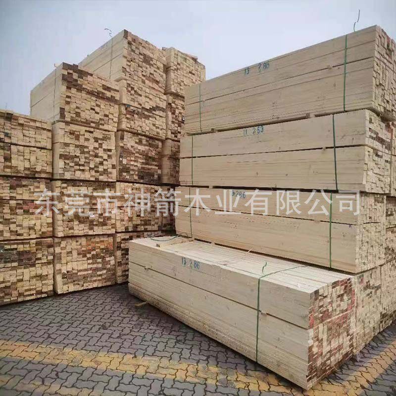 建筑木方清水模板广西本地松木杉木方条46建筑辅助工程材料
