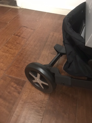 打听下SilverCross婴儿推车哪款好?Wing和Pioneer区别在哪里?