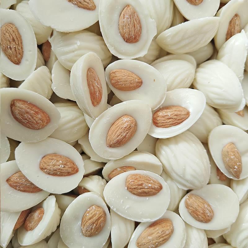 新疆特产网红手工巴坚果炒酸奶酸巧克力迷酸奶巴旦（（代可可脂）